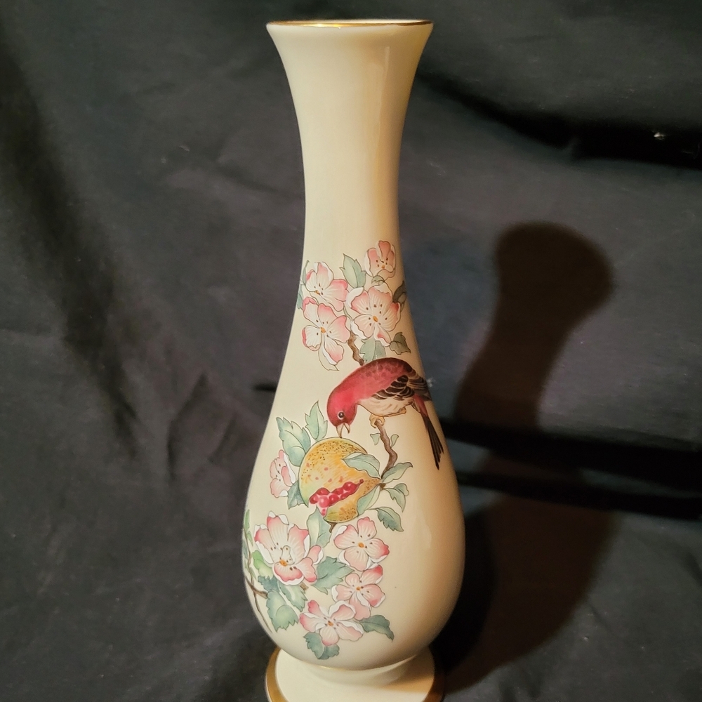 Vintage Lenox Serenade Bud Vase 104-G4
